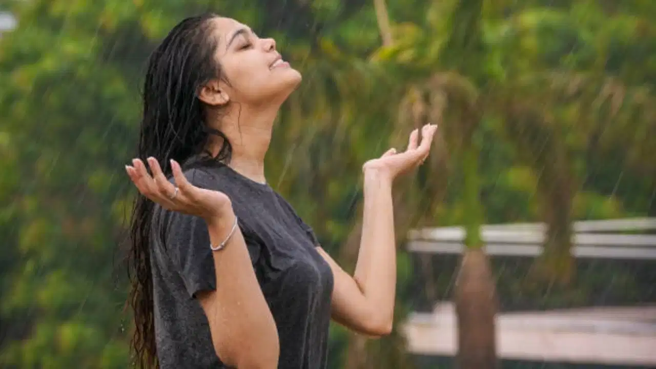 বর্ষাকালে ত্বকের ফাঙ্গাল সংক্রমণ থেকে সুরক্ষা পান