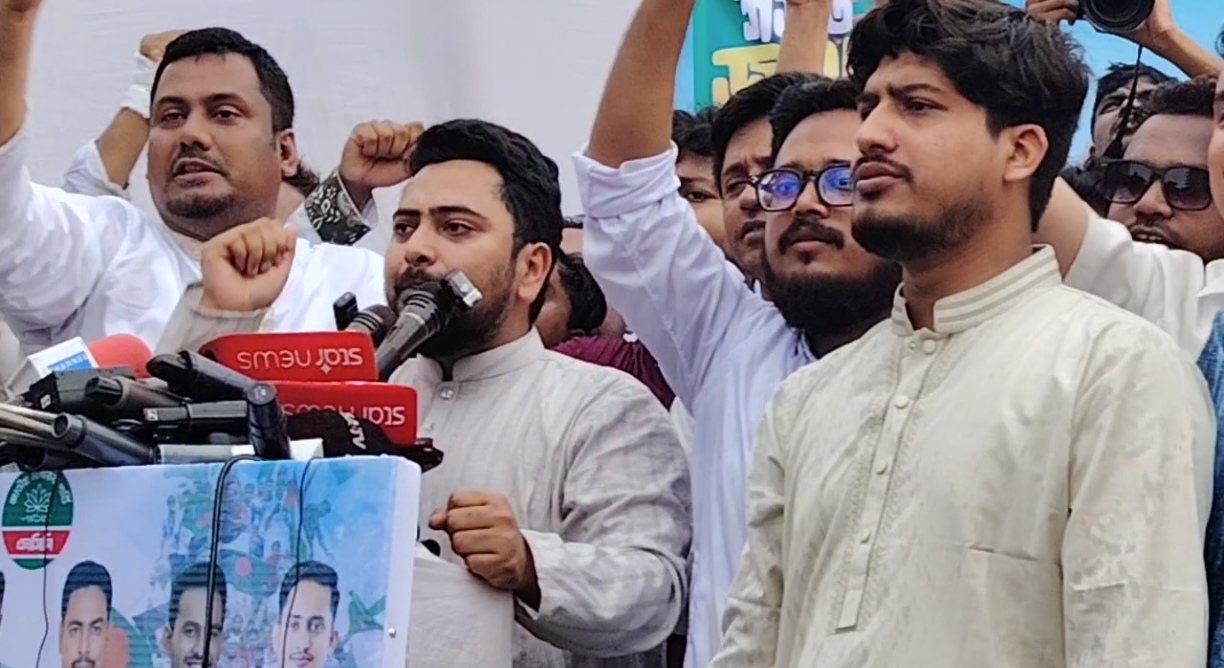স্বরাষ্ট্রমন্ত্রীর এলাকা দিয়েই সারাদেশে মাদক ছড়িয়ে পড়ছে: নাহিদ