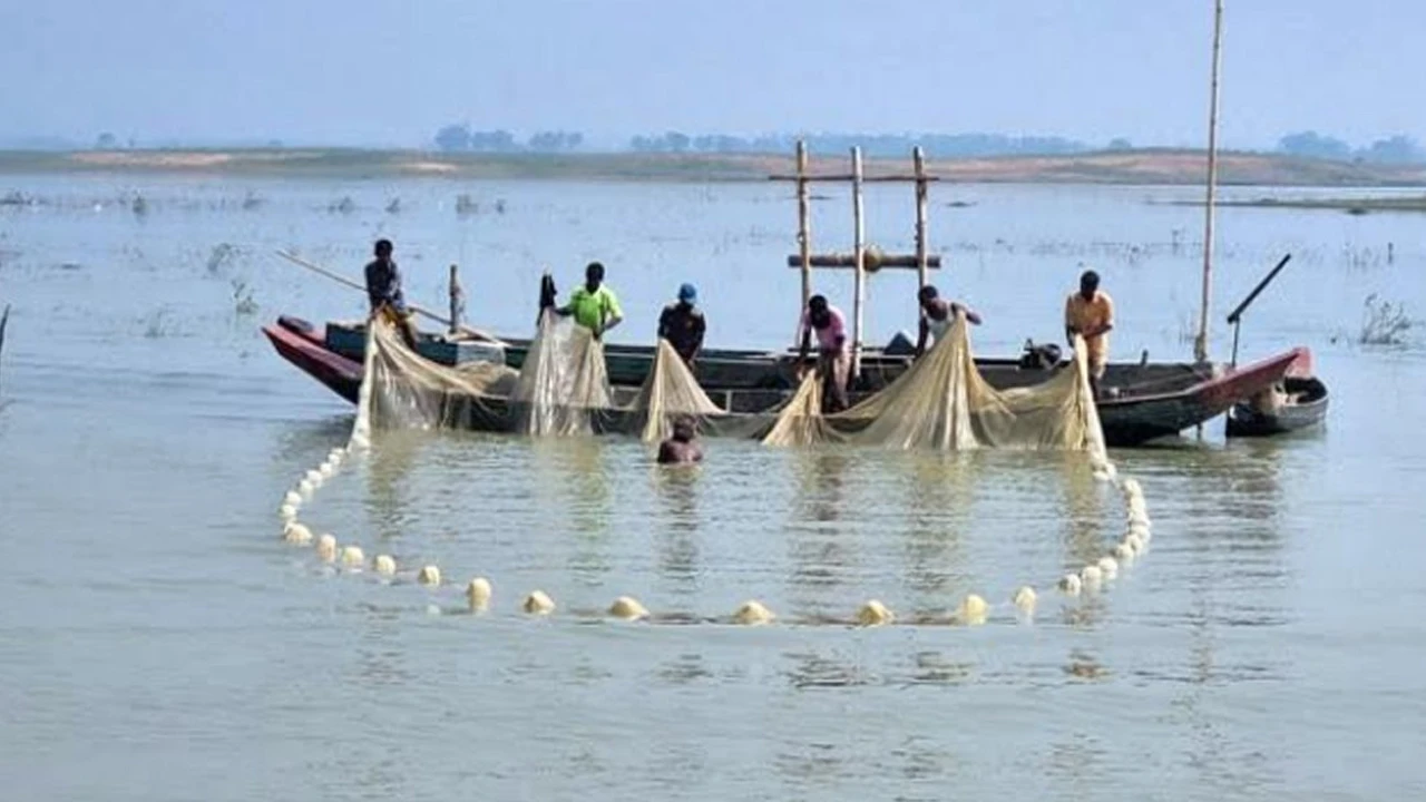 কাপ্তাই হ্রদে মৎস্য সংরক্ষণে নিষেধাজ্ঞার মেয়াদ দীর্ঘায়িত
