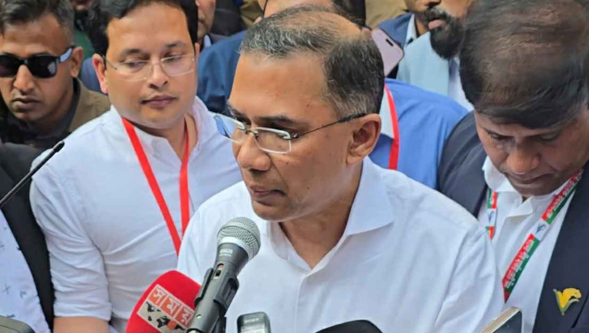 বিদ্যুৎ ও গ্যাস সংকট শিগগিরই কাটবে, আশ্বাস প্রধানমন্ত্রীর