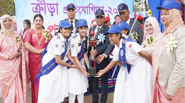 শহীদ বীর-উত্তম লে. আনোয়ার গার্লস কলেজে বার্ষিক ক্রীড়া প্রতিযোগিতা সম্পন্ন
