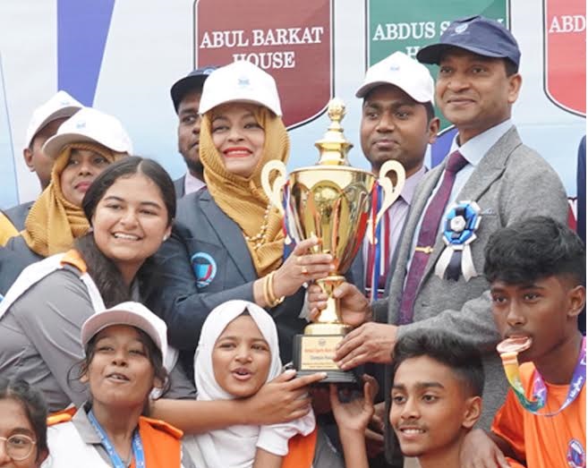ইন্টারন্যাশনাল স্কুল অ্যান্ড কলেজে বর্ণিল বার্ষিক ক্রীড়া প্রতিযোগিতা সম্পন্ন