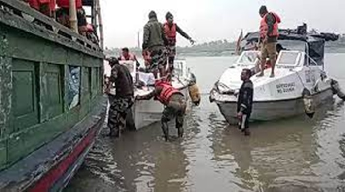 সাতক্ষীরায় ইছামতি নদী থেকে বিএসএফ সদস্যের মরদেহ উদ্ধার