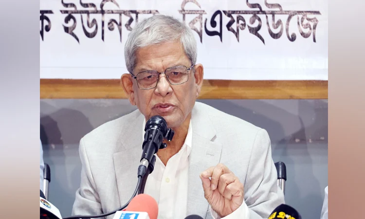 রাজনৈতিক সংকট মোকাবেলায় বিরোধী দলের সহযোগিতা অপরিহার্য: মির্জা ফখরুল